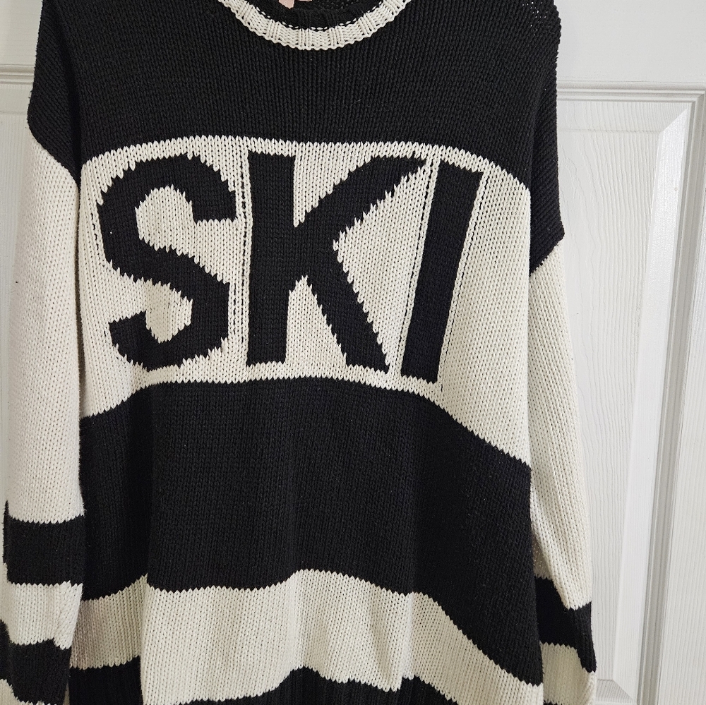 Show Me Your MuMu Black and Cream SKI Sweater Size S